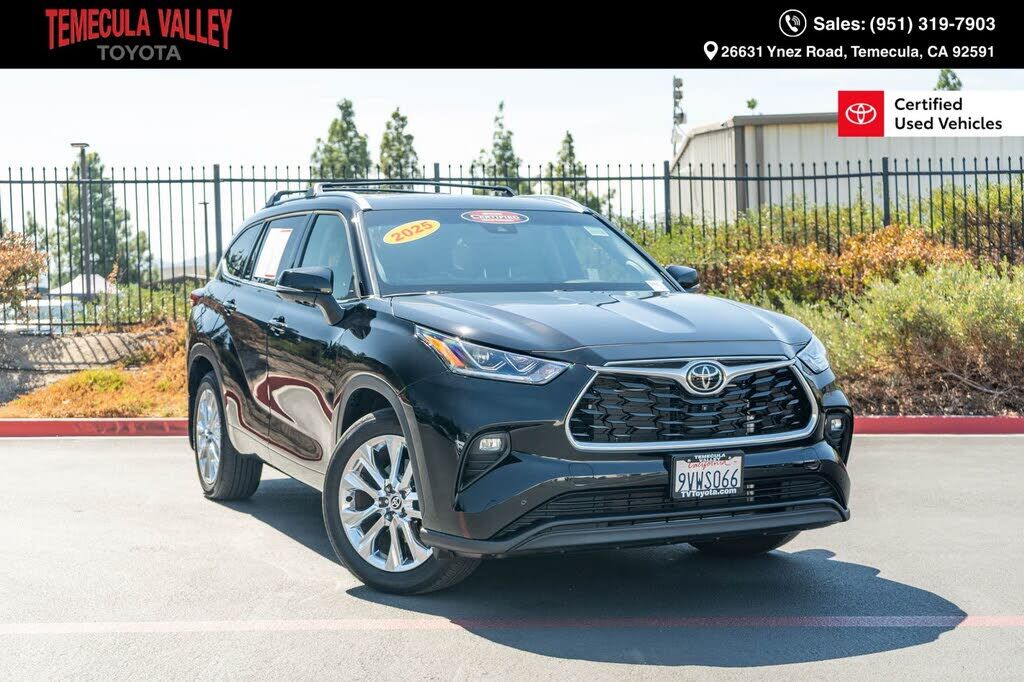 2025 TOYOTA Highlander