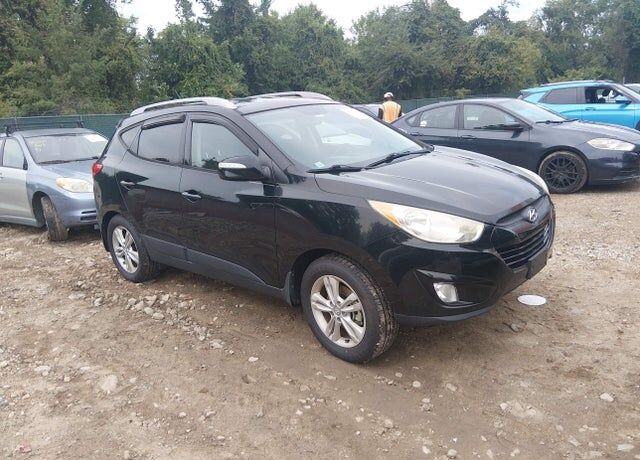 2013 HYUNDAI Tucson