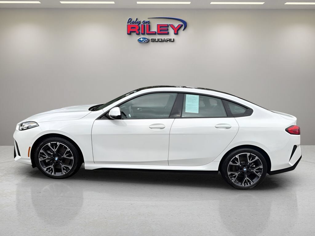 2025 BMW 228i