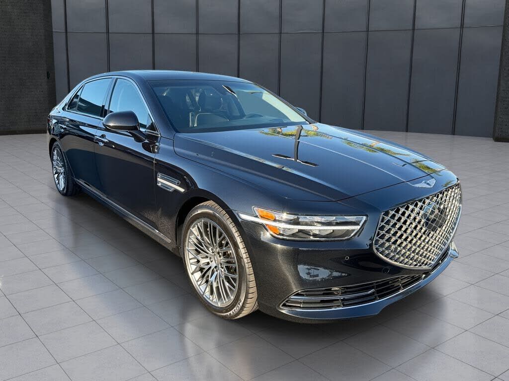 2022 GENESIS G90
