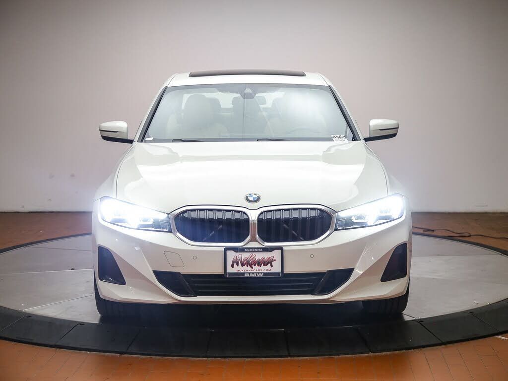 2023 BMW 330i