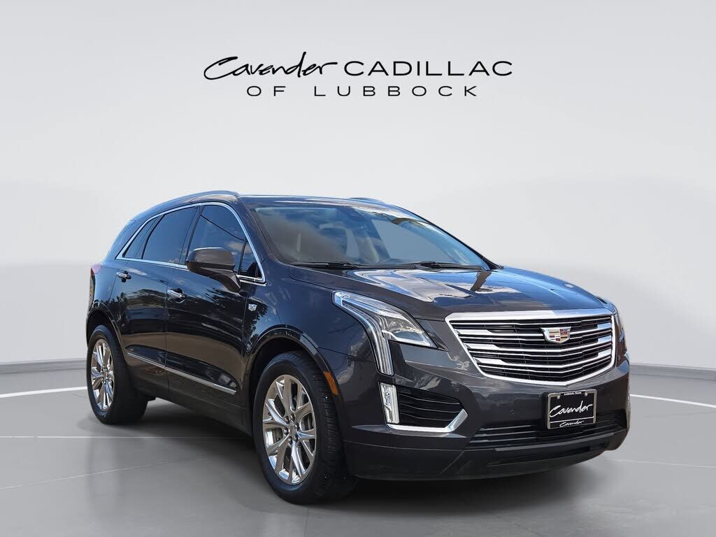 2017 CADILLAC XT5