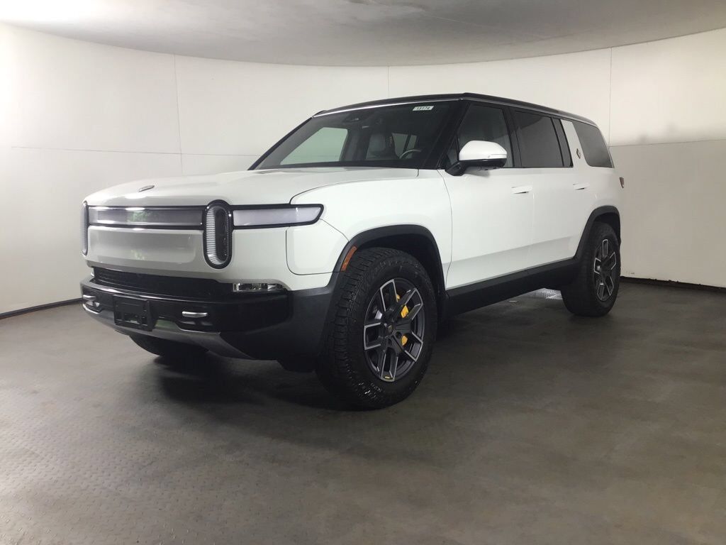 2023 RIVIAN R1S