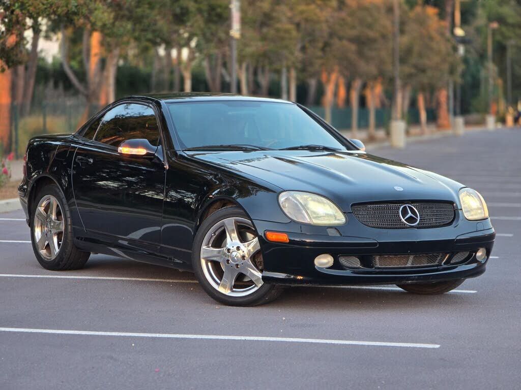 2002 MERCEDES-BENZ SLK-Class