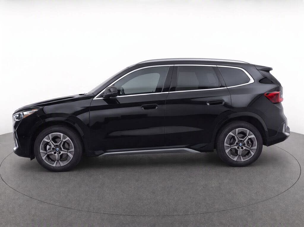 2025 BMW X1