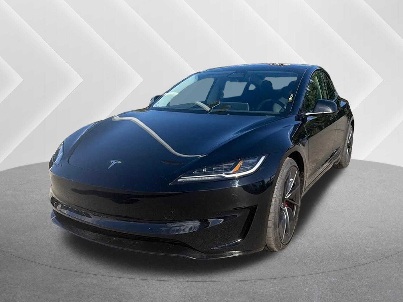 2024 TESLA Model 3