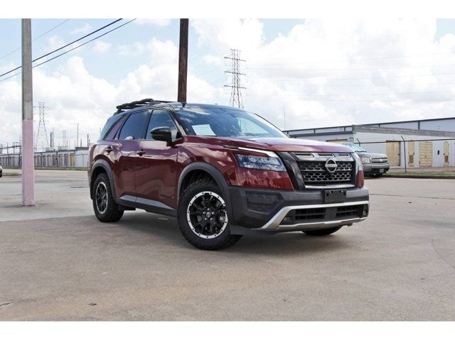 2023 NISSAN Pathfinder