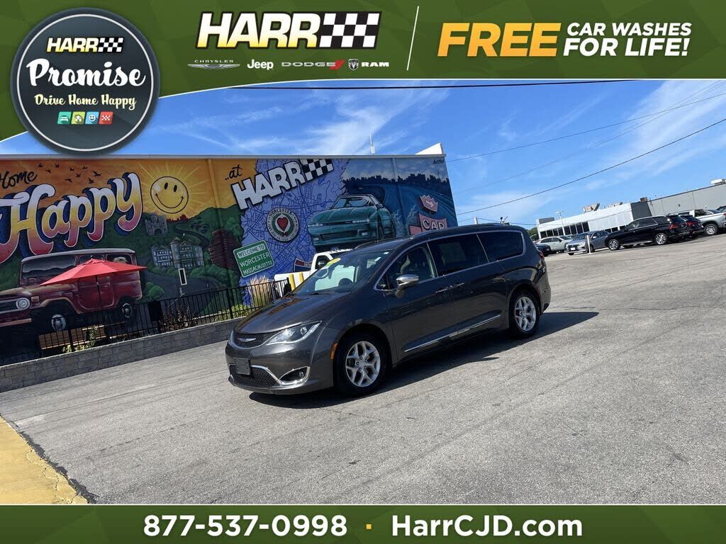 2019 CHRYSLER Pacifica