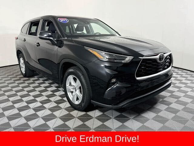 2022 TOYOTA Highlander