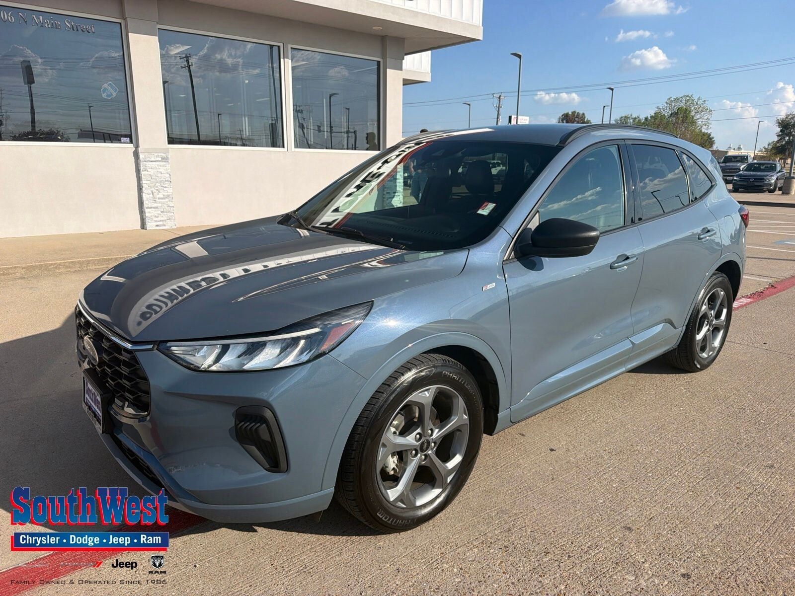 2024 FORD Escape