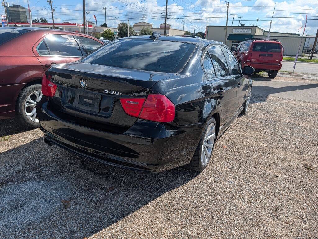 2011 BMW 328i