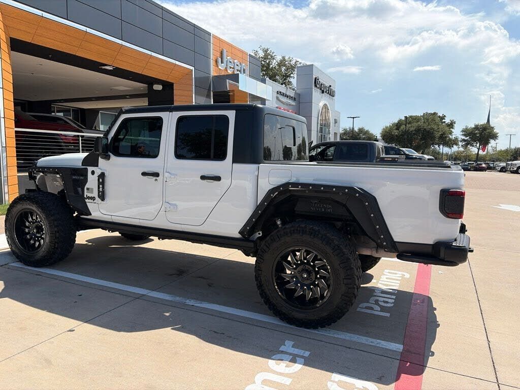 2023 JEEP Gladiator