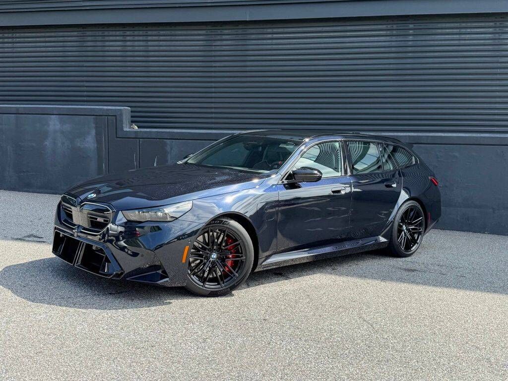 2027 BMW M5