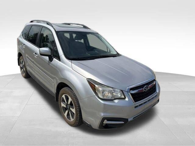 2017 SUBARU Forester