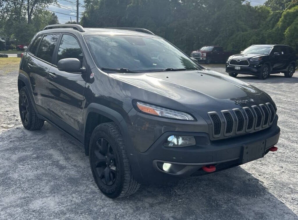 2017 JEEP Cherokee
