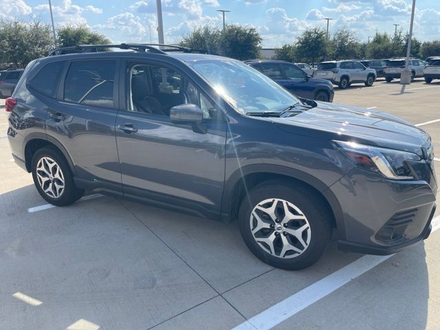 2024 SUBARU Forester