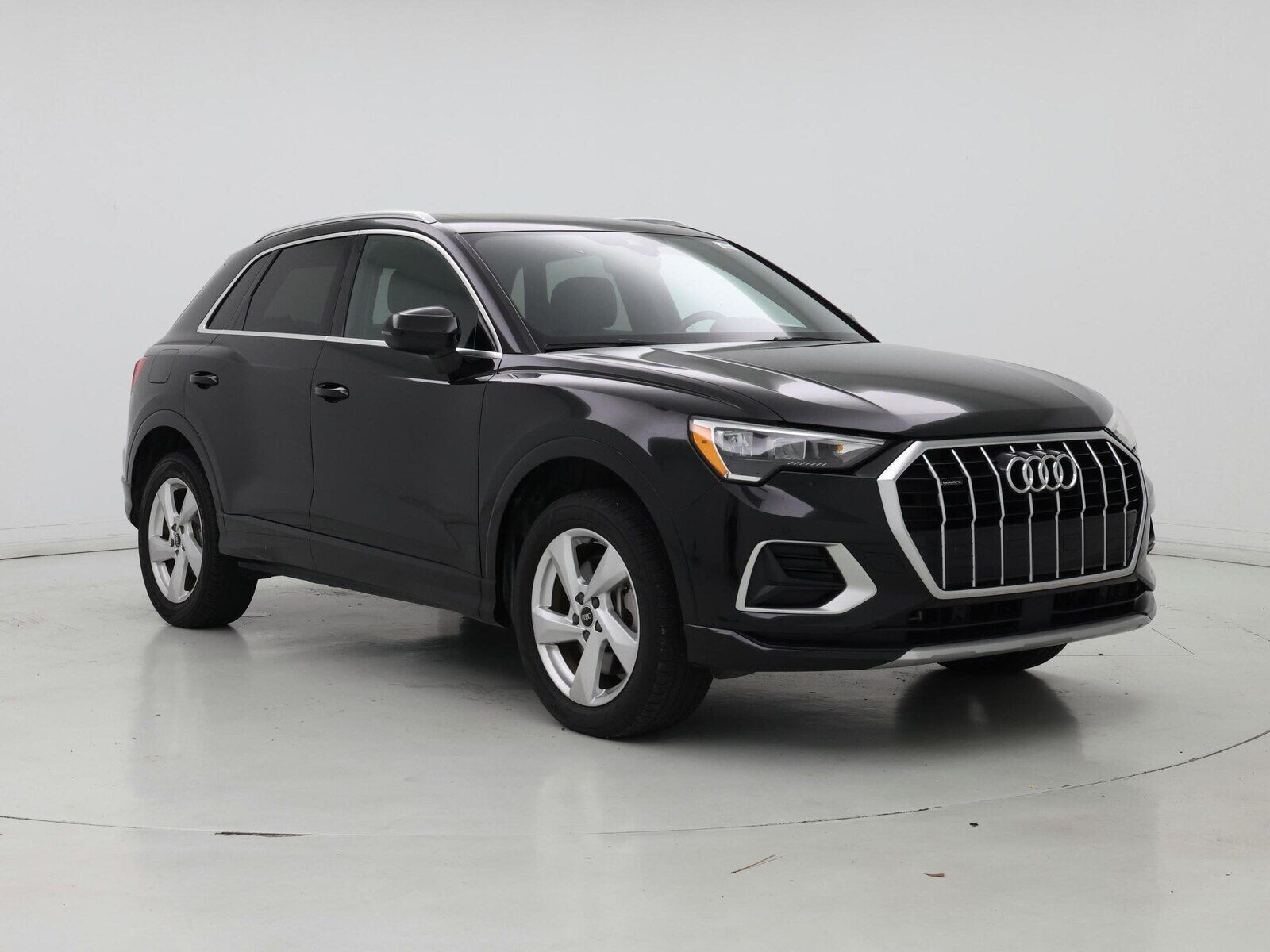 2022 Audi Q3