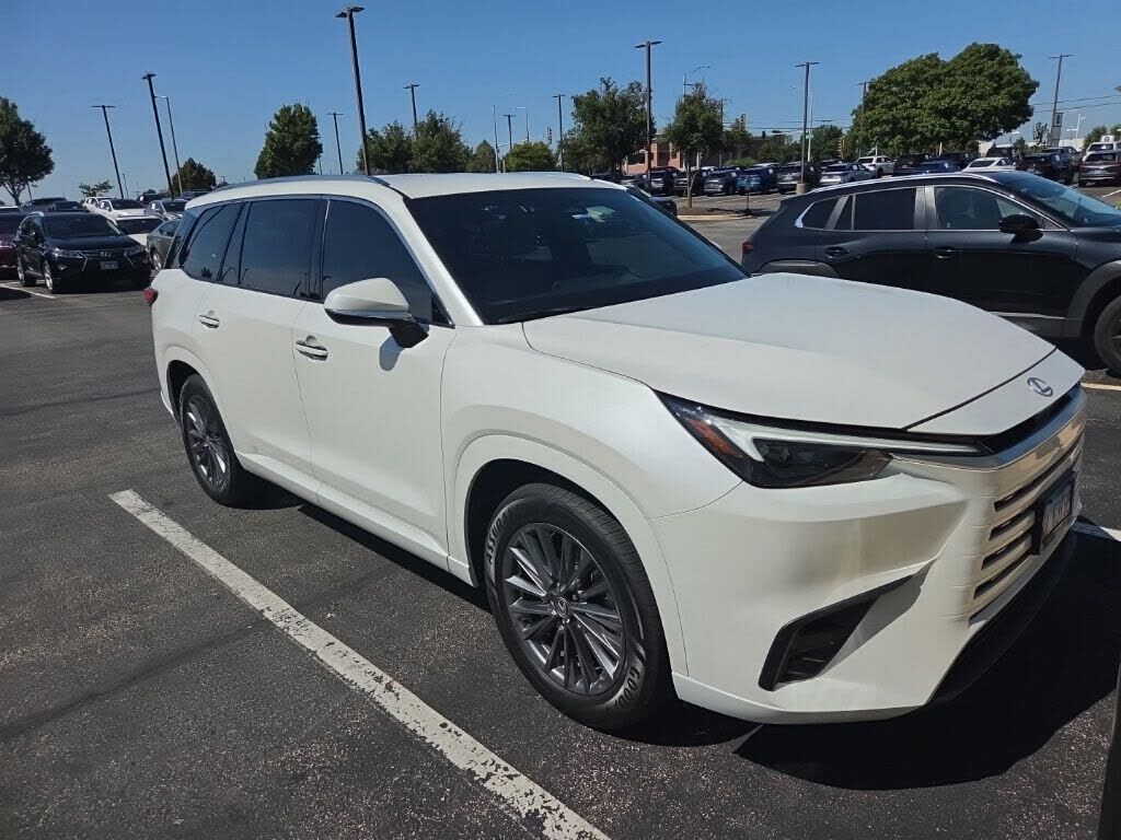 2024 Lexus TX