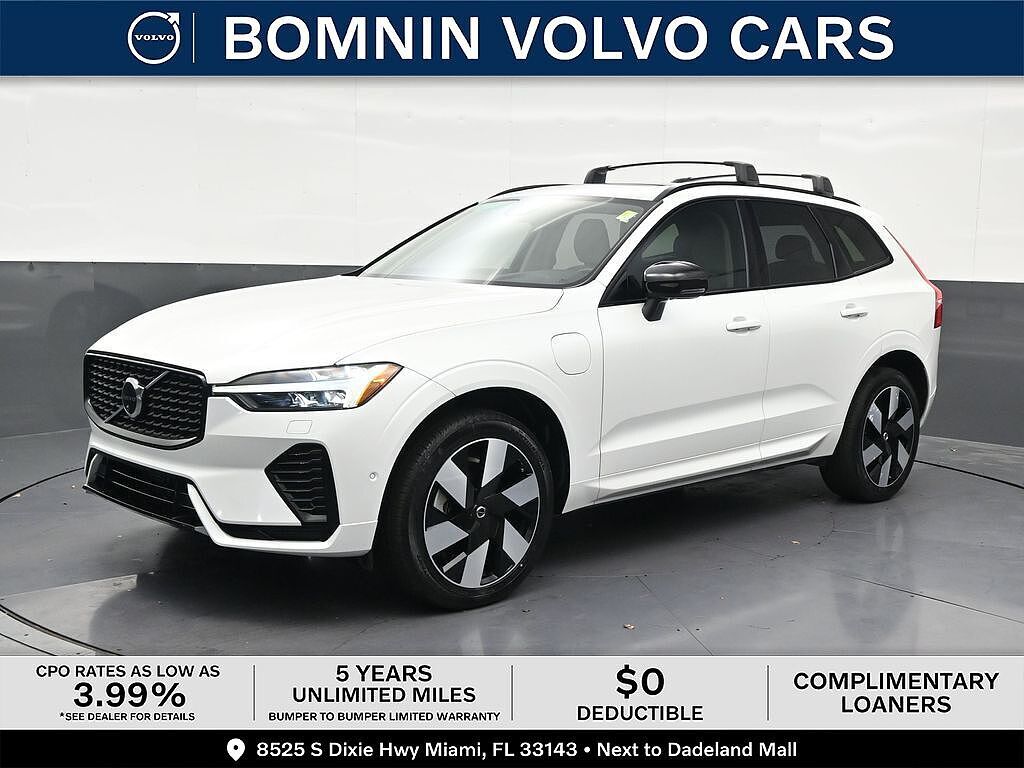 2025 VOLVO XC60