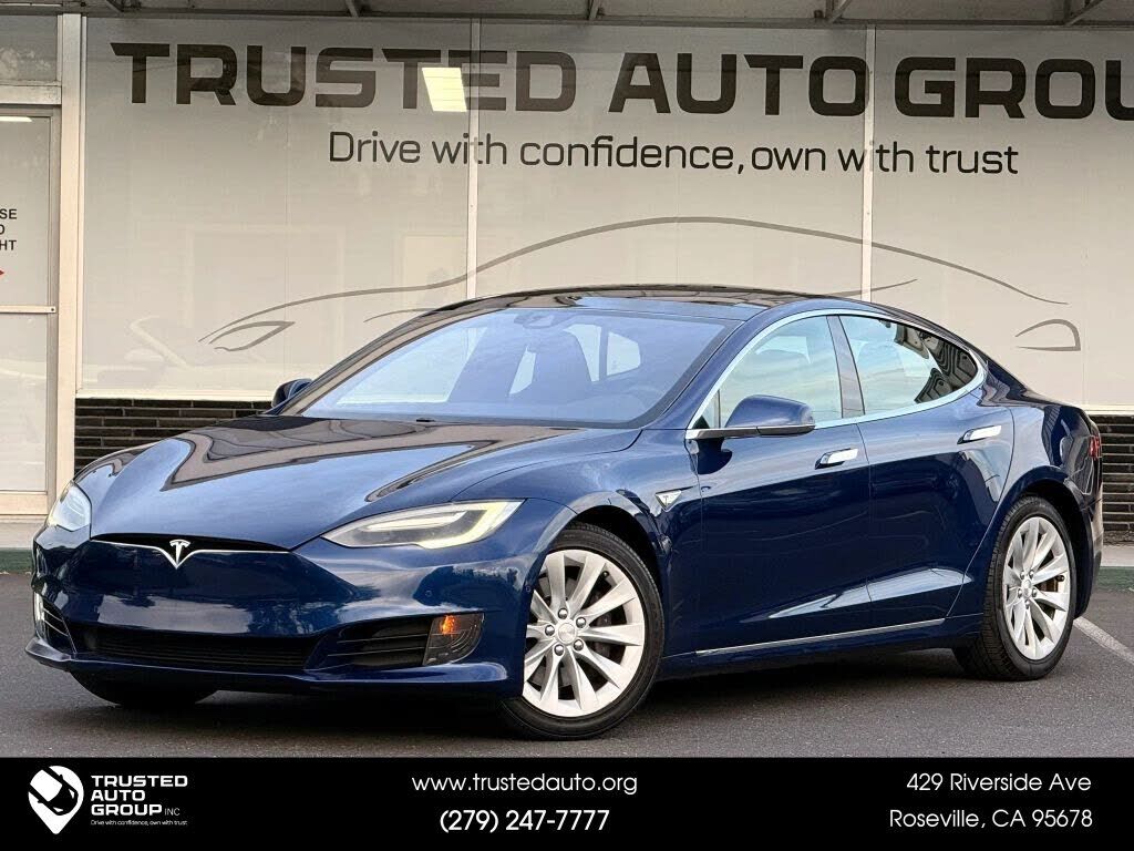 2016 TESLA Model S