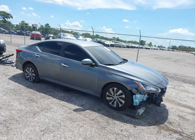 2019 NISSAN Altima