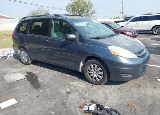 2007 TOYOTA Sienna