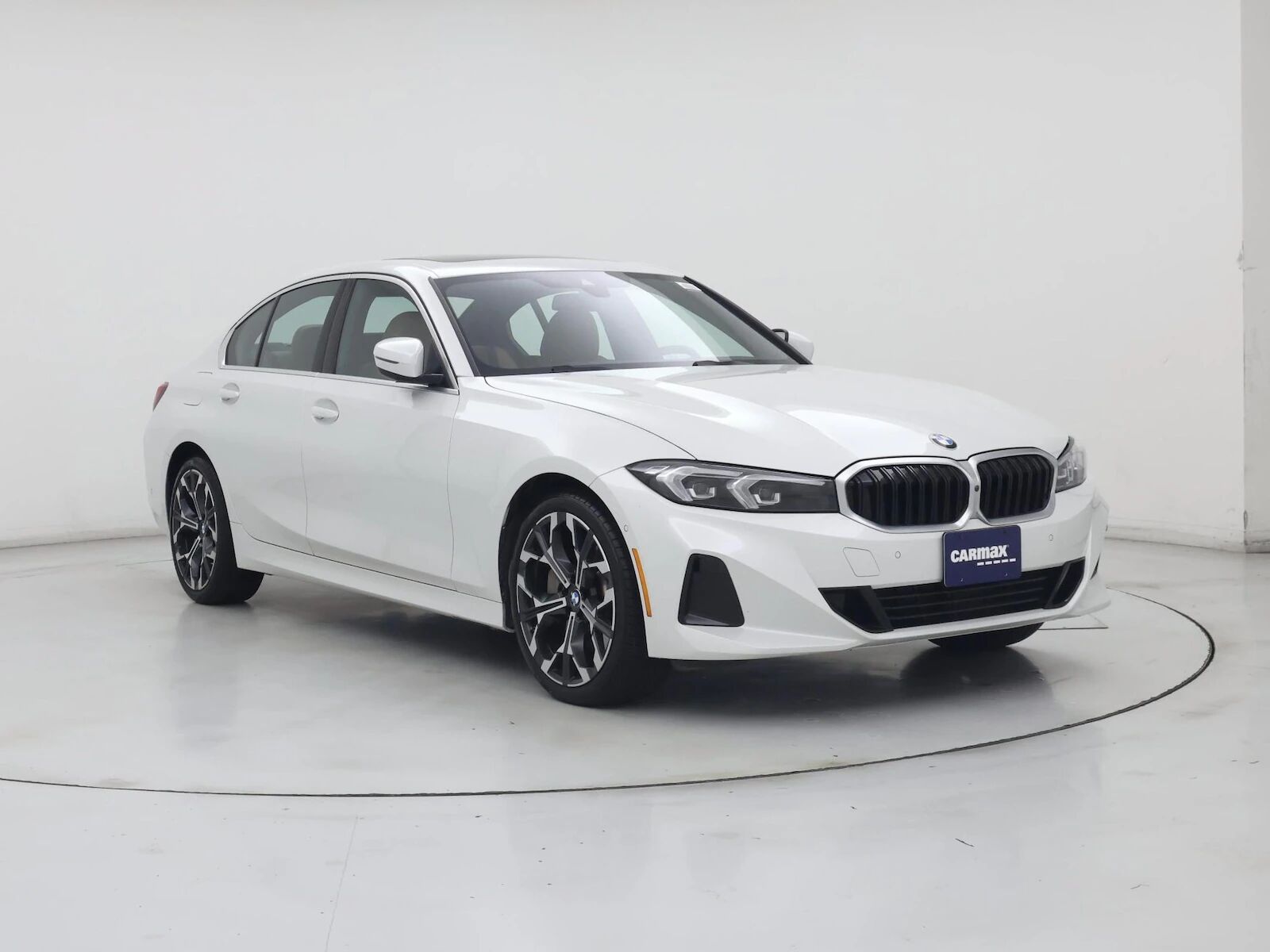2025 BMW 330i