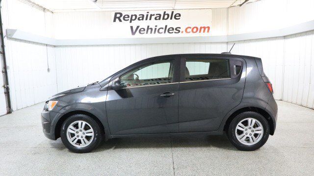2015 CHEVROLET Sonic