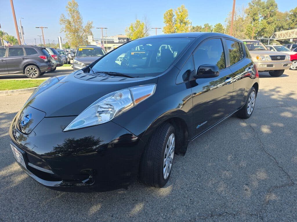 2017 NISSAN Leaf