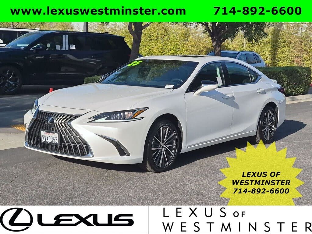 2025 LEXUS ES