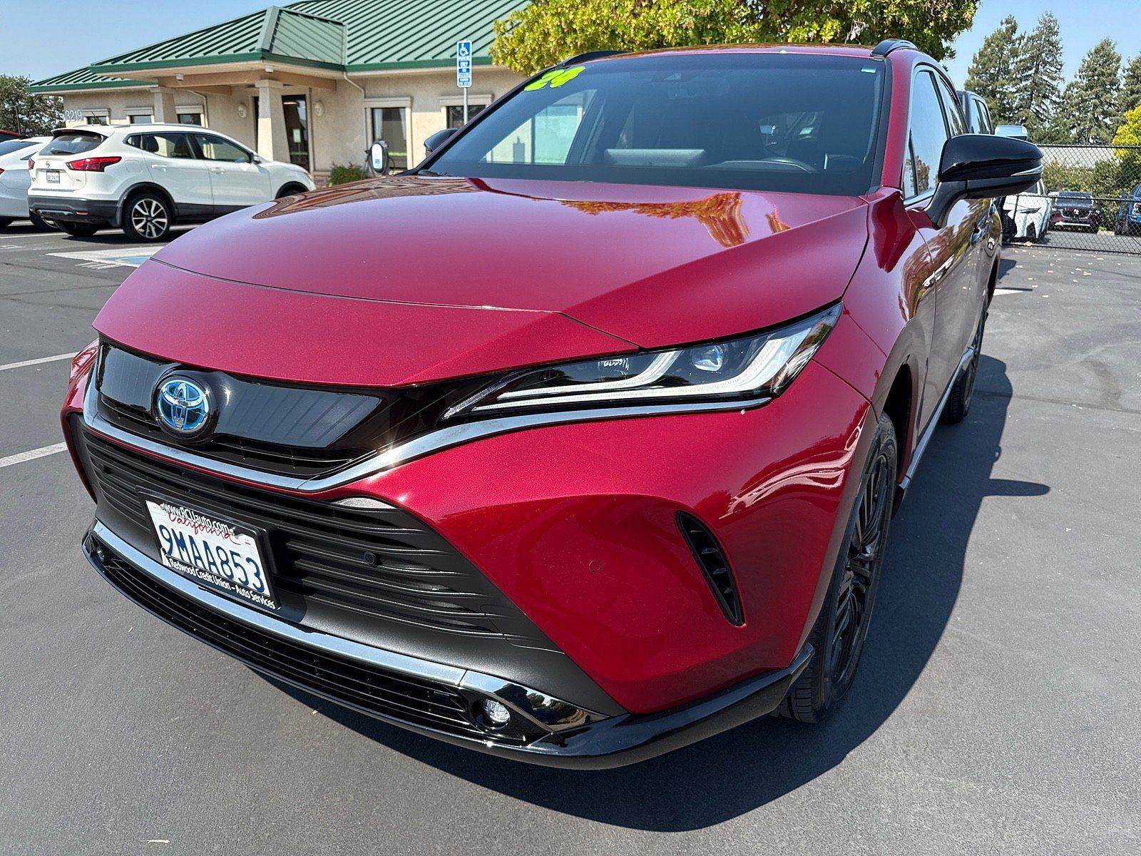 2024 TOYOTA Venza