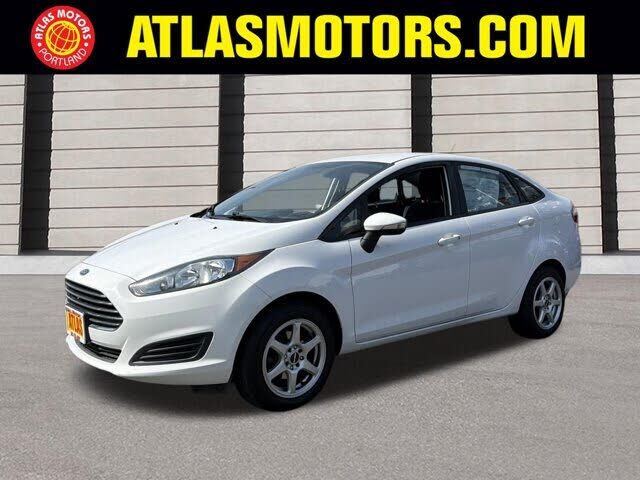 2016 FORD Fiesta