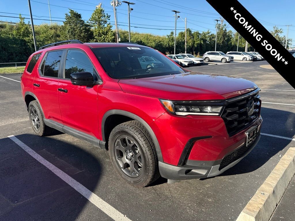 2025 HONDA Pilot