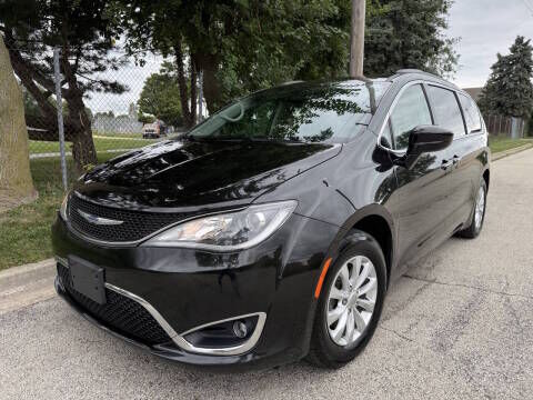 2019 CHRYSLER Pacifica