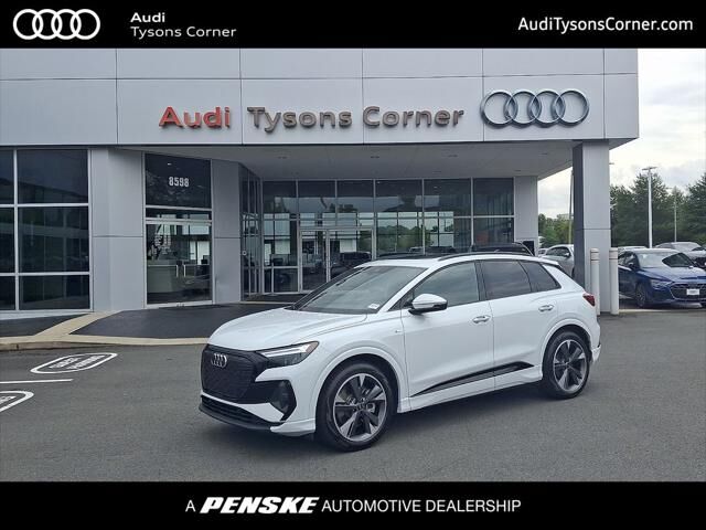 2025 AUDI Q4