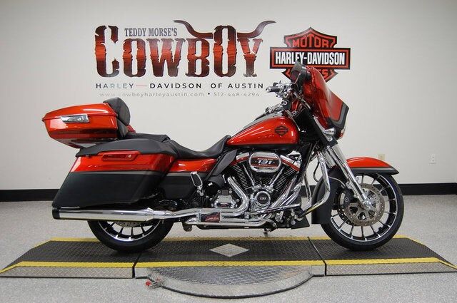 2018 HARLEY DAVIDSON FLHXSE / CVO Street Glide
