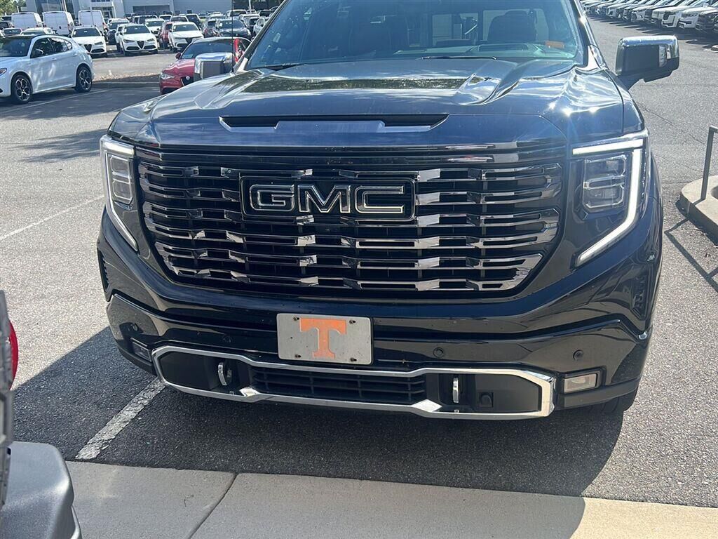 2022 GMC Sierra