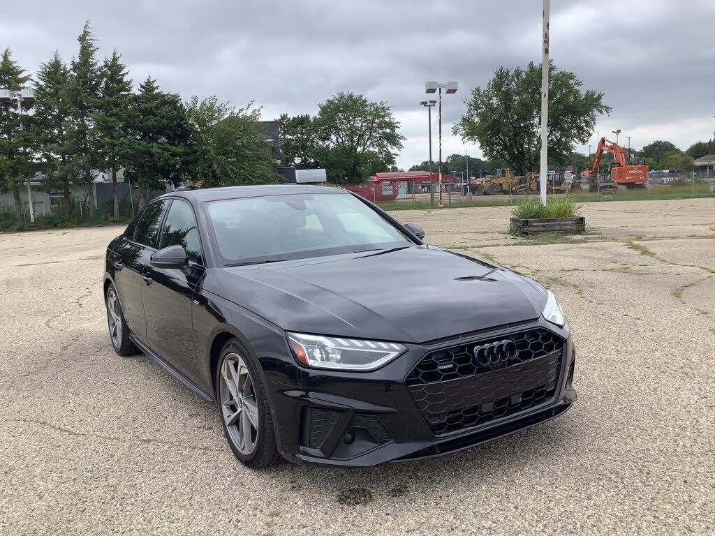 2021 AUDI A4