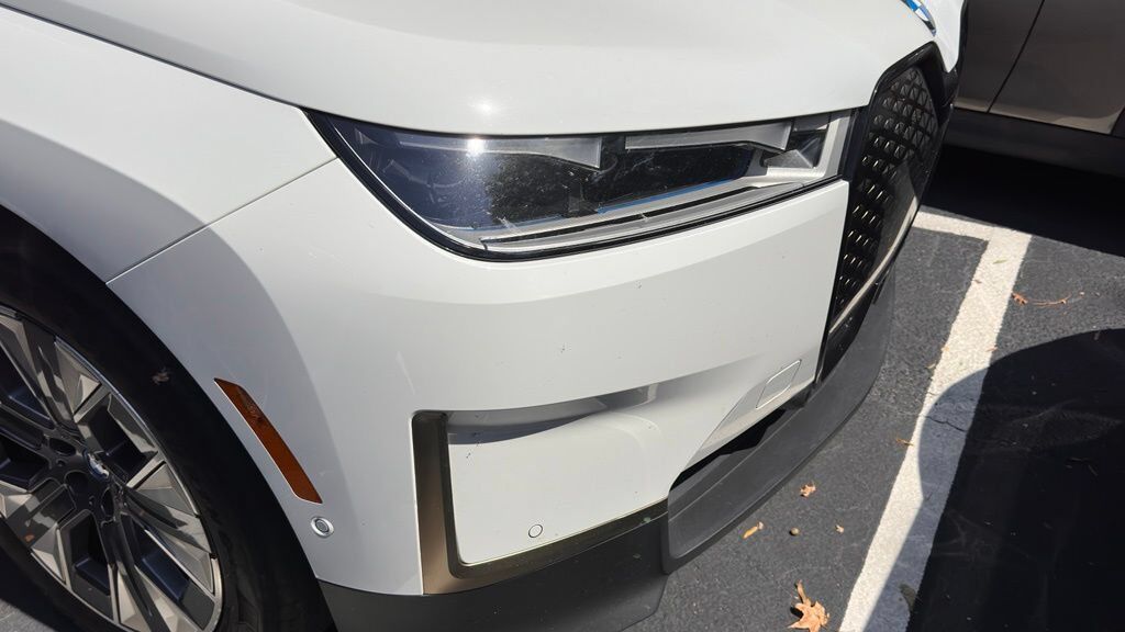 2024 BMW iX