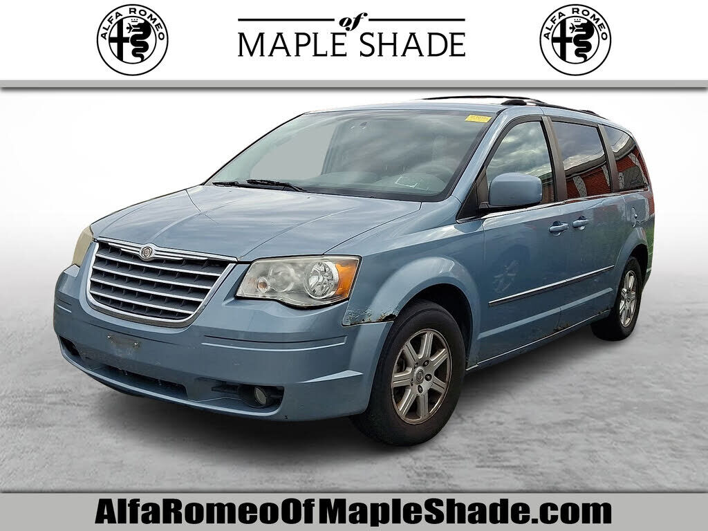 2010 CHRYSLER Town and Country