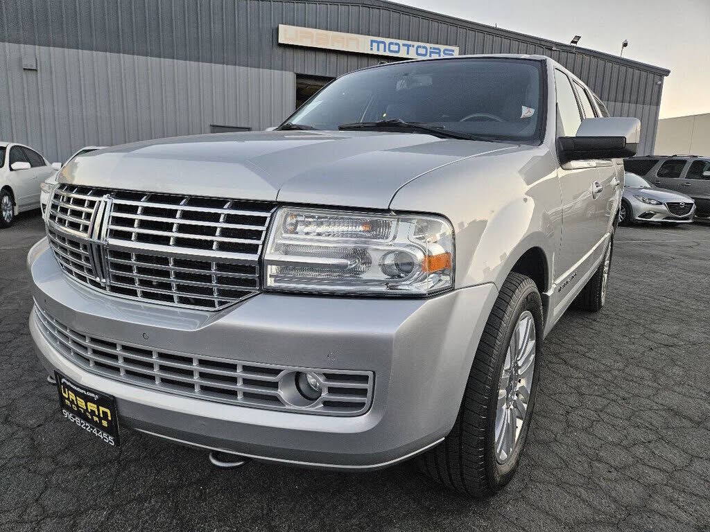 2012 LINCOLN Navigator
