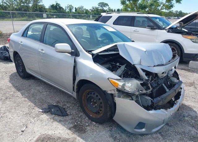 2012 TOYOTA Corolla