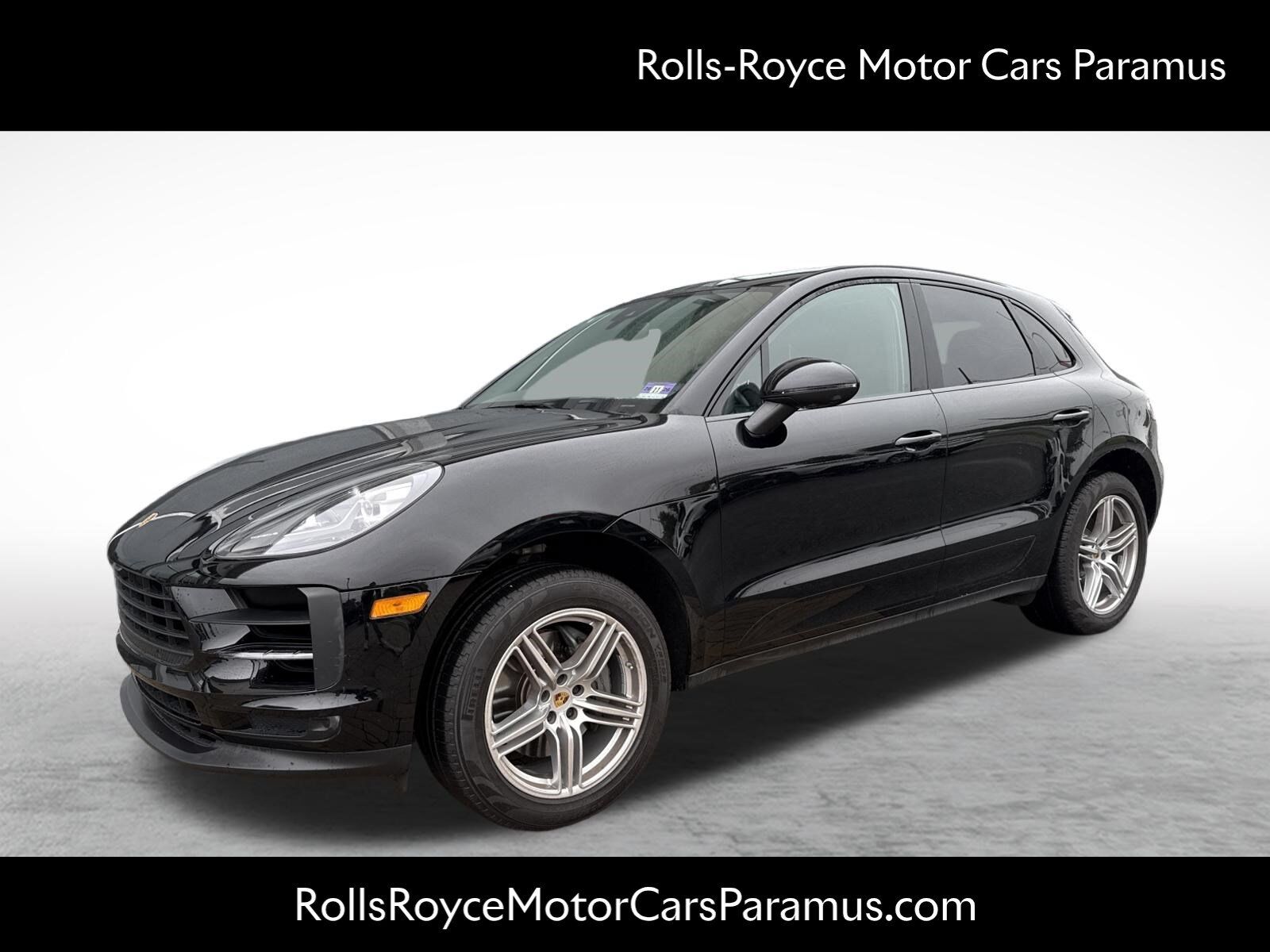 2020 PORSCHE Macan