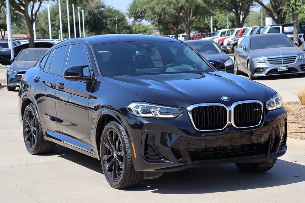 2022 BMW X4