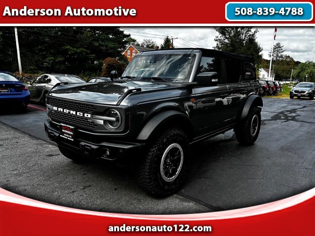 2022 FORD Bronco