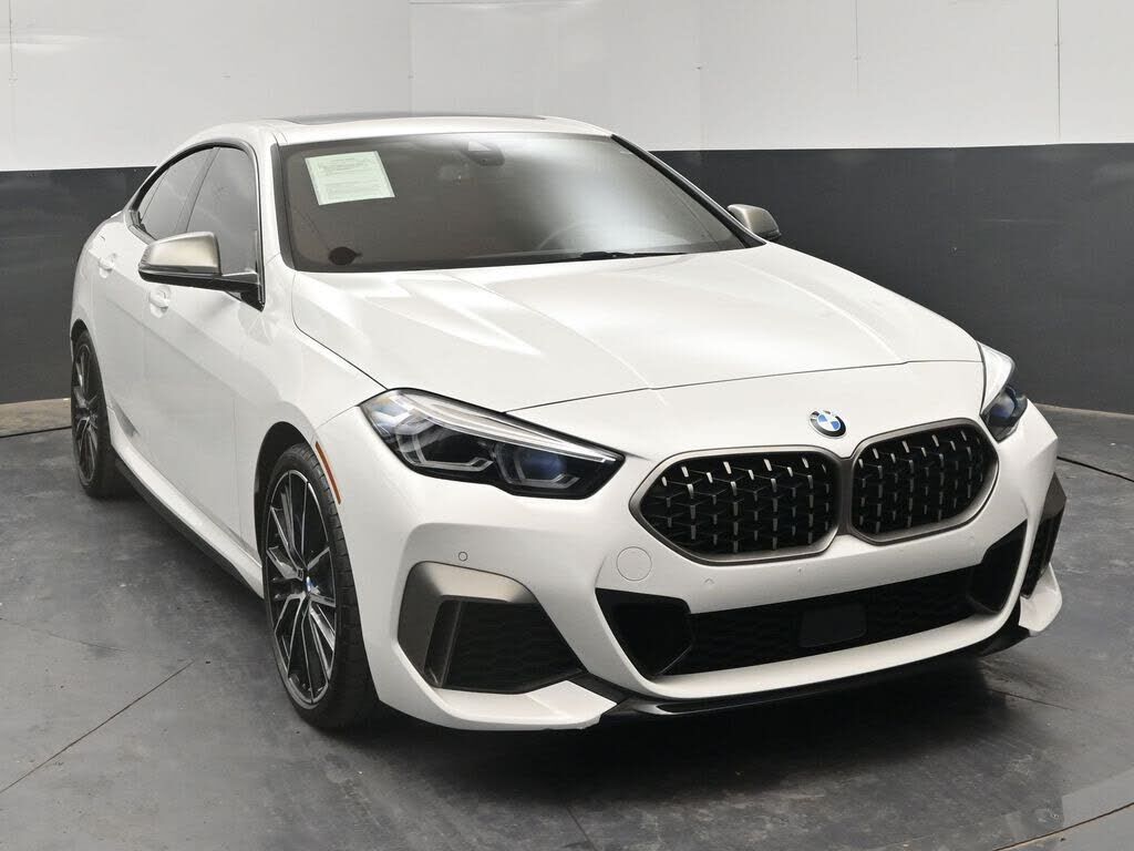 2024 BMW M235i