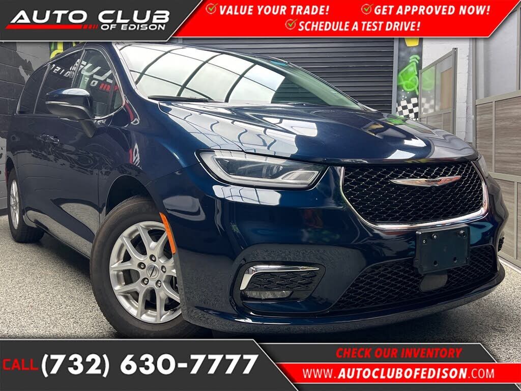 2023 CHRYSLER Pacifica