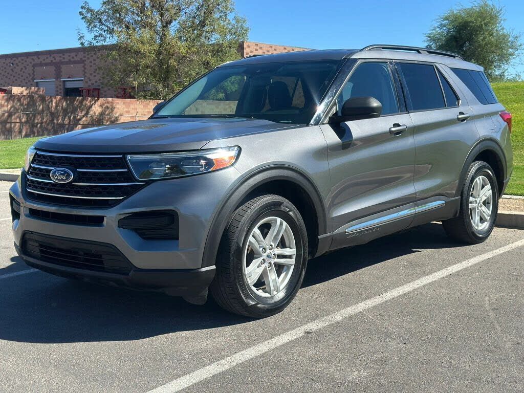 2021 FORD Explorer