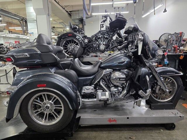 2015 HARLEY DAVIDSON Tri Glide Ultra Classic