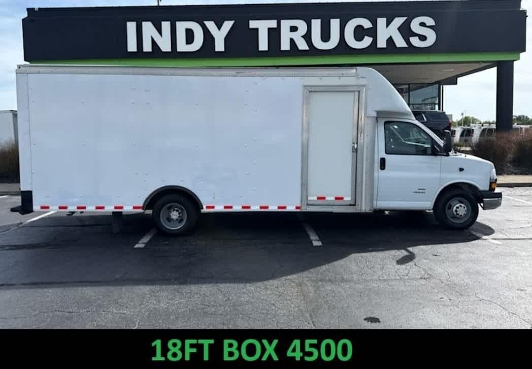 2018 CHEVROLET Express